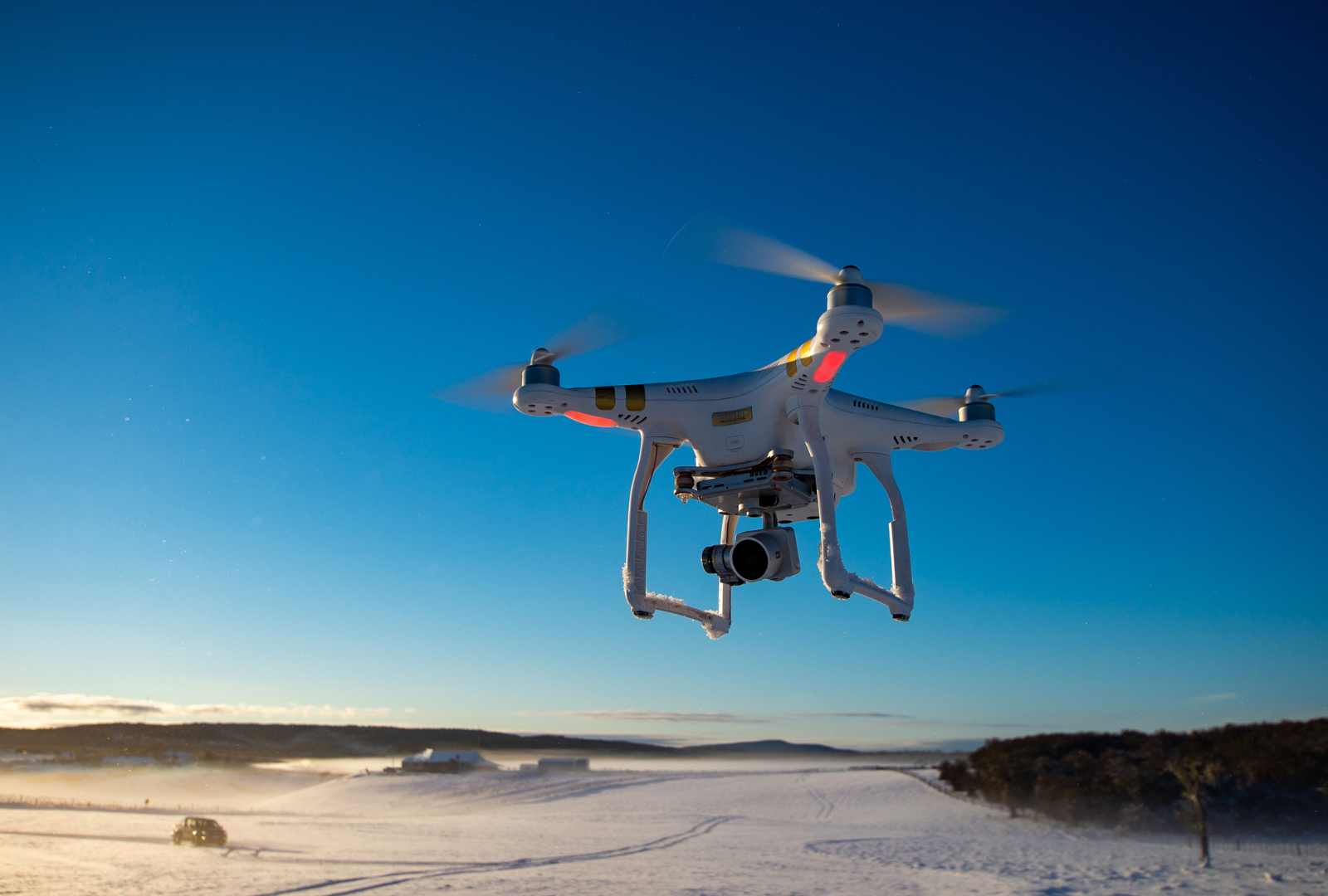 Güvenlik devriyesi drone görüntüsü